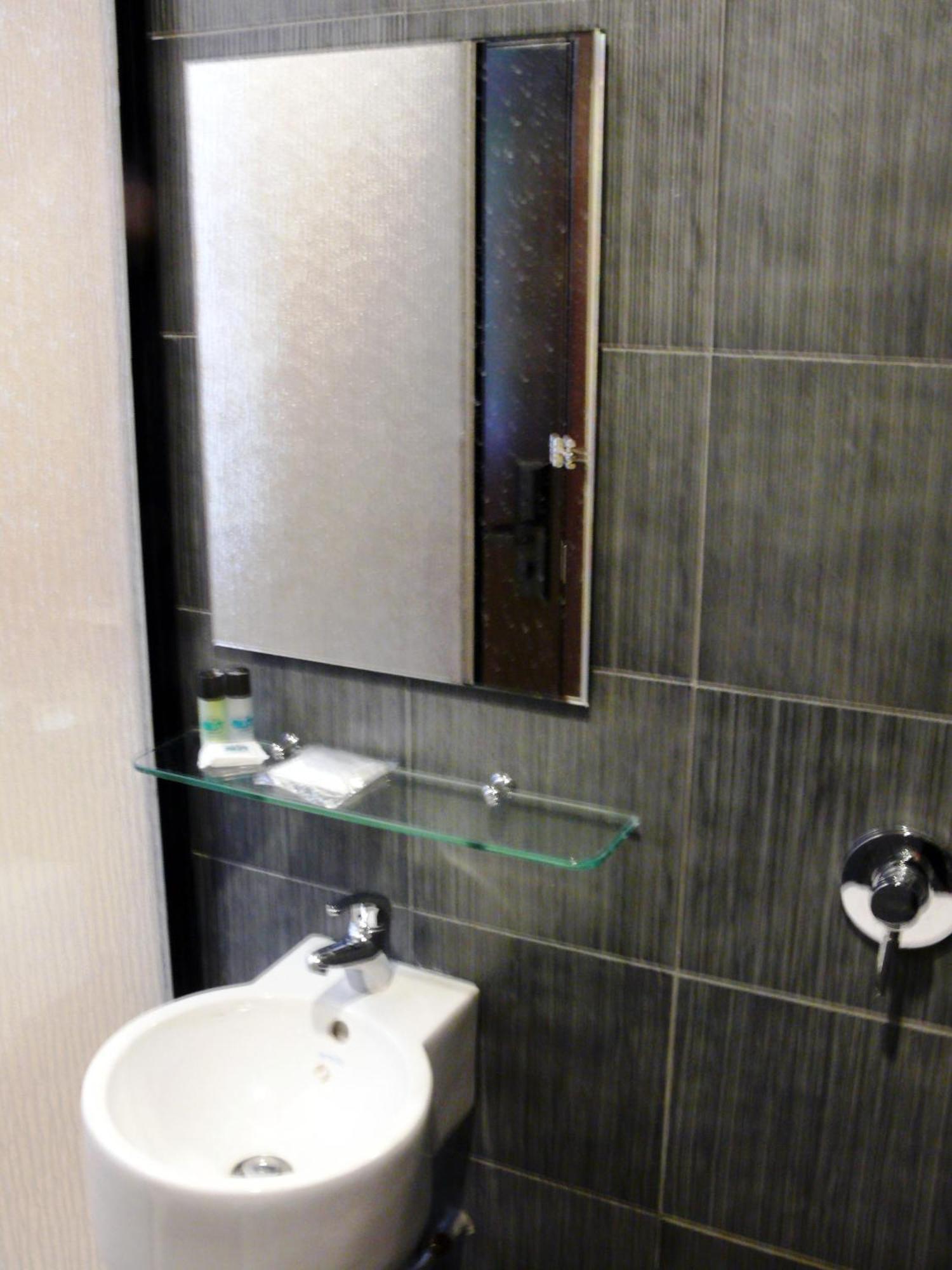 Nest Boutique Hotel Куала Лумпур Екстериор снимка